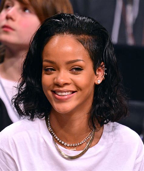Rihanna Curly Hairstyles Hairstyle Catalog