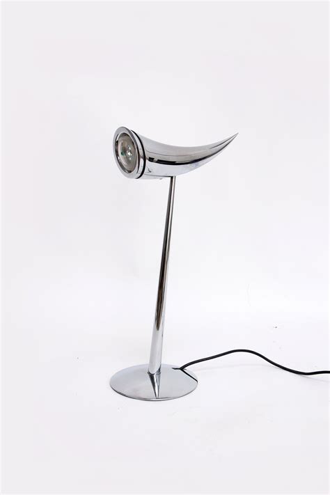 Vintage Design Ara Table Lamp By Philippe Starck For Flos 1988 € 1