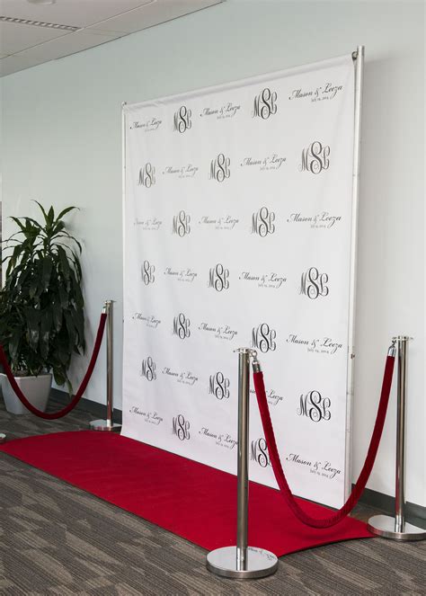 The 25 Best Red Carpet Background Ideas On Pinterest Red Carpet