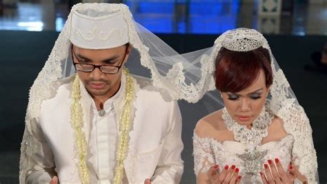 But couples live in fear of reprisals throughout this time and even more so now, with a new law that targets such marriages. Petition · Interfaith marriage in Indonesia · Change.org