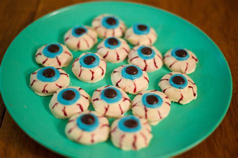 Eyeball Cookies Halloween Eyeballs Cookie Recipes Yummy Cookies