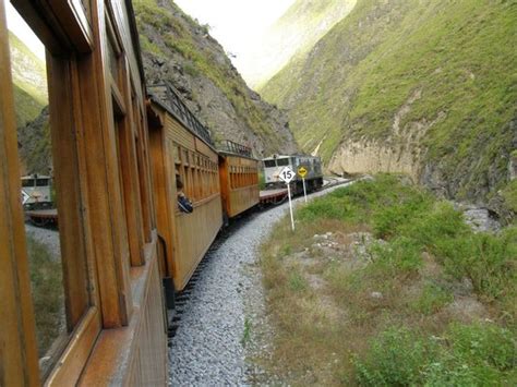 The Devils Nose Nariz Del Diablo Railroad Riobamba Ecuador