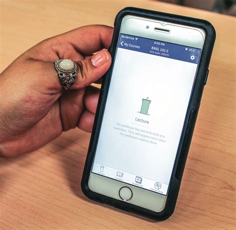 This app was designed by students and doctors, for students and doctors as a study aid and reference tool for all aspects of the clinical examination in medicine and surgery. Give a hat tip for Top Hat - The Liberty Champion