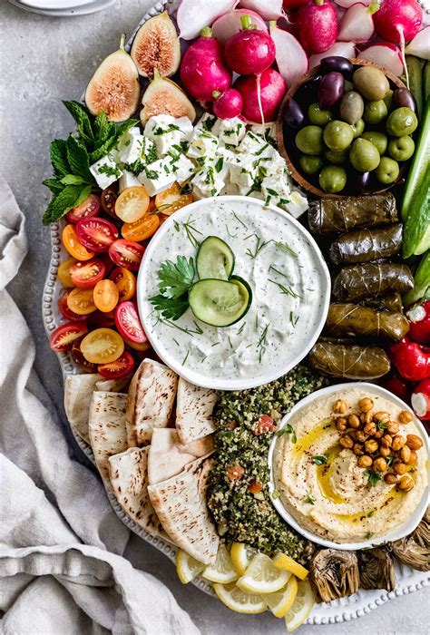 From fresh veggies to marinated fetta to creamy hommus, it has it all. How to make a Mezze Platter in 2020 | Greek appetizers ...