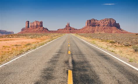 Road Leading To Monument Valley Stock Photo Download Image Now Istock