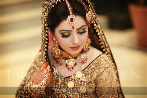 New Bridal Photo Shoot Utho Jago Pakistan