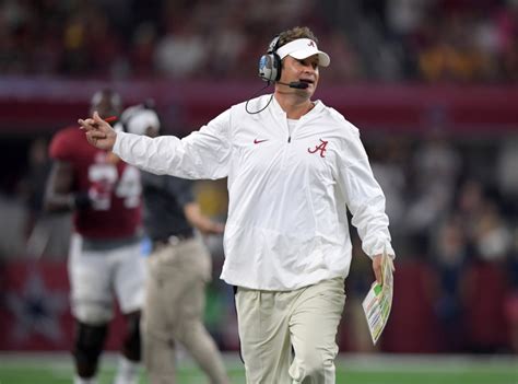 Lane Kiffin Flips His Visor To The Tennessee Fans Video
