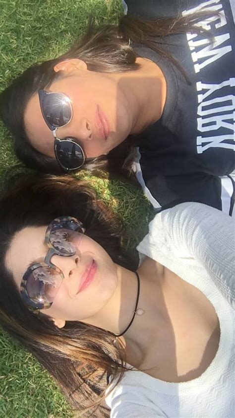 mawra hocane s sydney vacation pictures will give you major travel goals brandsynario