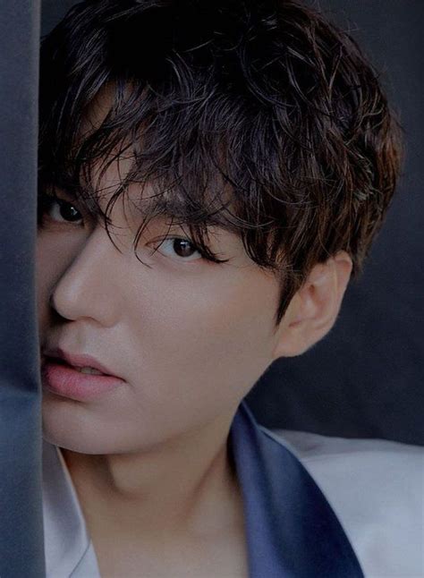 Mulai dari lee min ho hingga song joong ki, ini dia daftar 20 drama korea 2021 yang akan datang. Lee Min Ho, cover of Dazed magazine, January 2020.