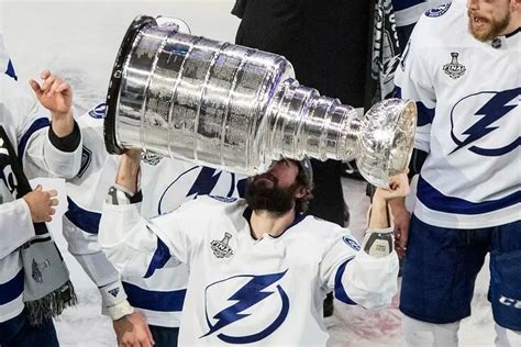 Bubble Hockey Champions Tampa Bay Lightning Win The Stanley Cup