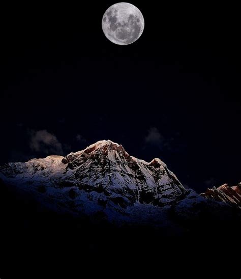 Full Moon Over Snowy Mountain Beautiful Moon Mountain Sunset