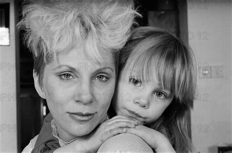 Angie Bowie Et Son Fils Zowie Photo12 Mirrorpix
