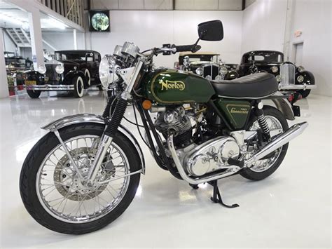 Before you buy this bike, you should view the list of related motorbikes compare technical specs. 1972 Norton Commando - 750 | Classic Driver Market