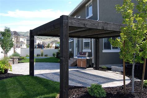 A beautiful diy pergola ideas with louver roof panel which will shade your patio gorgeously. Modern Pergola Designs For Patios Complete With Wooden ...