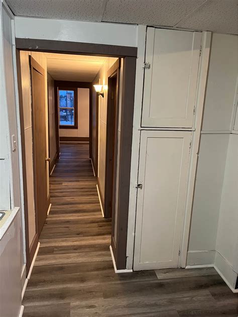 2 Beds 1 Bath - Apartment - Property Rentals - Rhinelander, Wisconsin