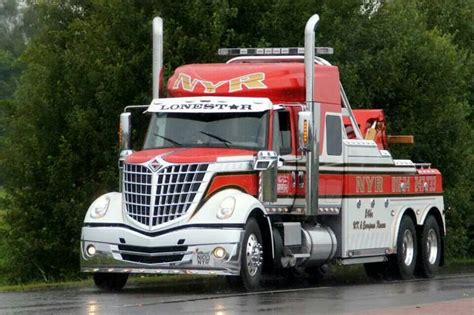 Your tow truck insurance policy will be standard commercial vehicle insurance coverage, perhaps including all or some of the following: Lonestar - www.TravisBarlow.com - Towing, Auto Transporter and Commercial Truck Insurance for ...