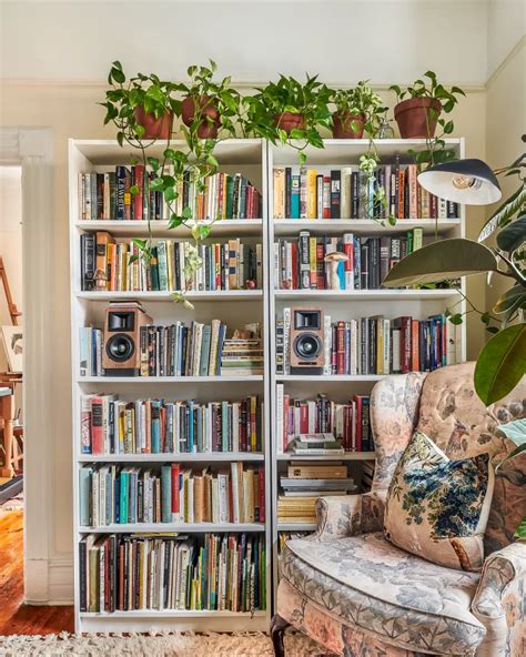 The Botanical Bookish And Virginia Woolf Inspired Brooklyn Apartment