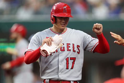 Shohei Ohtani Continues Doing Babe Ruth Impression For La Angels