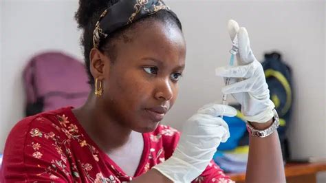 Malaria Impfstoff Großer Fortschritt Im Kampf Gegen Die Häufigste