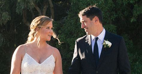 amy schumer wedding amy schumer marries chef chris fischer after whirlwind romance t h e h o