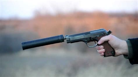 Shooting The Beretta 92 With The Aac Tirant 9mm Silencer Youtube