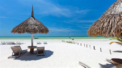 אין שעון קיץ, אותה סטיית זמן בכל השנה מutc. איסלה הולבוש - Amigos