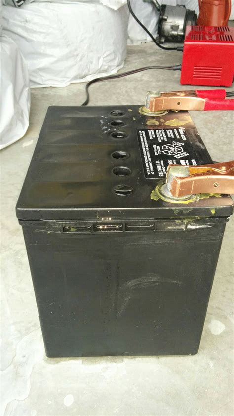 I have cleaned and hosed everything. Car battery leaking when charging (X-Post r/batteries) : cars