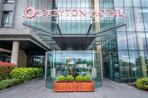 Clayton Hotel Dublin Airport ParkVia