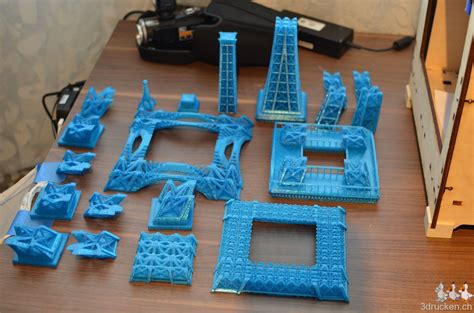 Auflistung aller großen datenbanken mit 3d modellen und 3d druck vorlagen kostenlose datenbanken 3d cad modelle stl dateien jetzt printer.ist ihr drucker defekt? Eiffelturm im Massstab 1:540 | 3D-Drucken