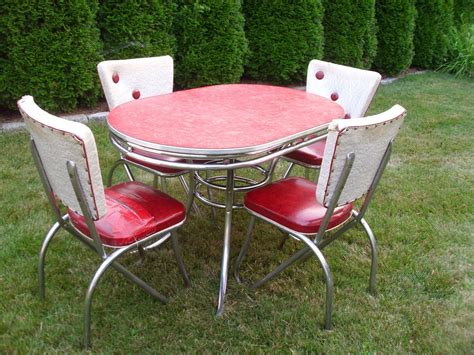 Vintage 1950s Kitchen Table And Chairs Vintage Kitchen Table Retro