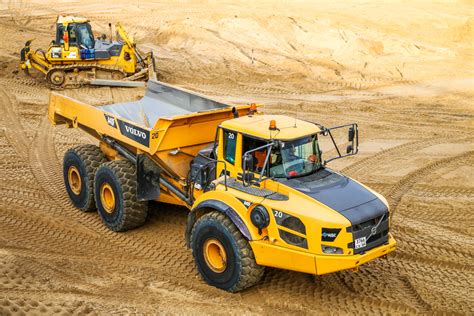 Volvo Dump Trucks Pricing Capacity And How They Compare Iseekplant