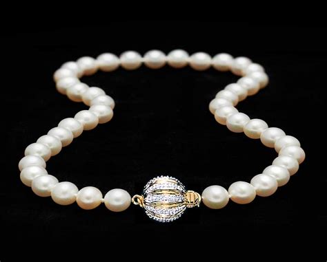 Gold Diamond Ball Pearl Necklace Pearl And Clasp