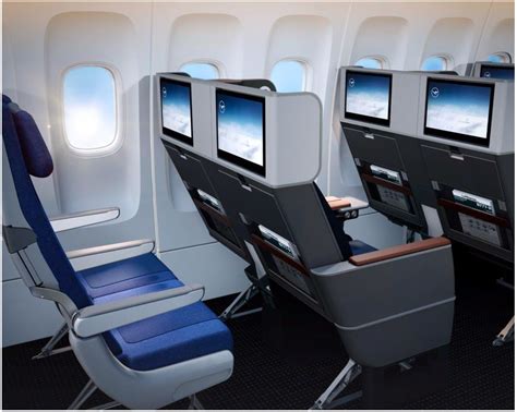 Lufthansa Reveals Second Gen Boeing 777x Premium Economy Seat