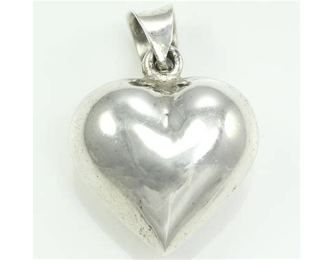 1980s Silver Puffed Heart Necklace Pendant 925 Sterling Puffy Heart