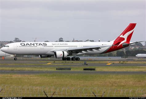 Vh Qpj Airbus A330 303 Qantas Jimmy P Jetphotos