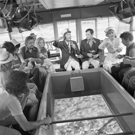 Florida Memory Celebrities On A Glass Bottom Boat Tour At Silver Springs