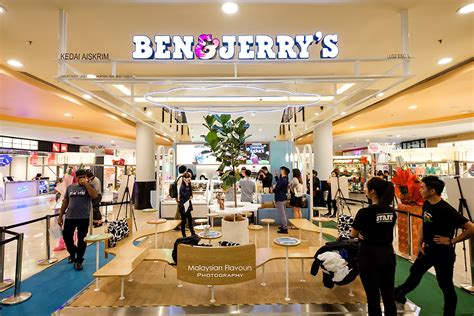 Tourists from all over the world to visit tamsui old street and waterfront are welcome and appreciated. Ben & Jerry's Ice Cream Scoop Shop, Sunway Pyramid ...