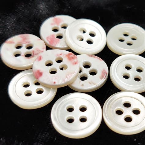 Natural Shell Sewing Buttons Color Mother Of Pearl Mop Button For