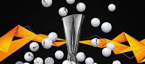 Terdapat beberapa partai seru yang tentunya sayang untuk dilewatkan. Jadwal Undian Babak 16 Besar Liga Eropa 2019-2020 ...