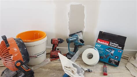 Advice on repairing a ceiling and mending holes in plaster ceilings. How to Repair a Large Hole in Drywall - YouTube