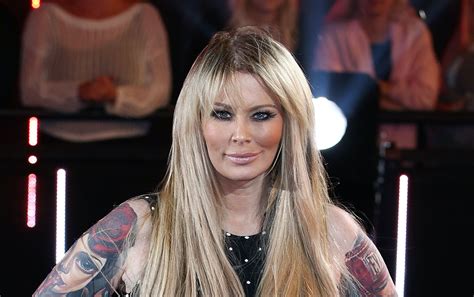 Jenna Jameson Reveals Shes Walking Again After Earlier Muscle Weakness Trendradars