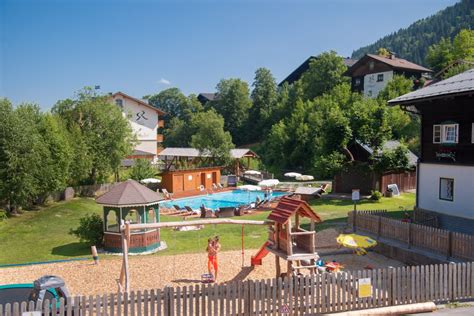 Das Reslwirt Familienresort In Flachau Im Salzburger Land Familienhotelsde