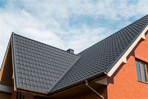 Roof Cleaning - Shingle Roof, Metal Roof, Asphalt Roof