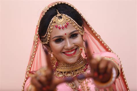 step by indian bridal makeup with pictures saubhaya makeup