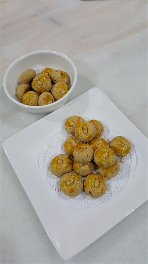 Biskut kacang ini saya guna kacang tanah. My HomeRecipes: BISKUT KACANG TANAH TRADISI