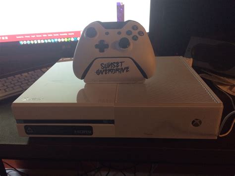 Sunset Overdrive How Many Of You Got The White Xbox One Xbox Neowin
