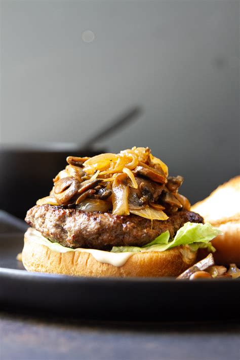 Chipotle Caramelized Onion And Mushroom Burgers Perry S Plate