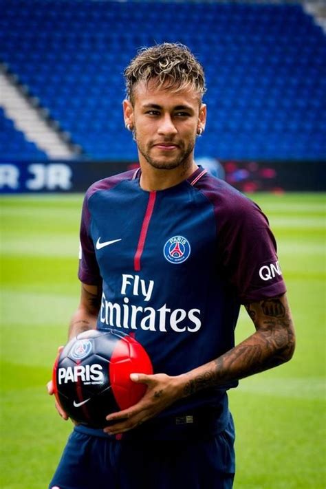 Épinglé Sur Ney