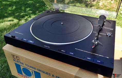 Denon Dp 23f Fully Automatic Quartz Direct Drive Turntable In Box With