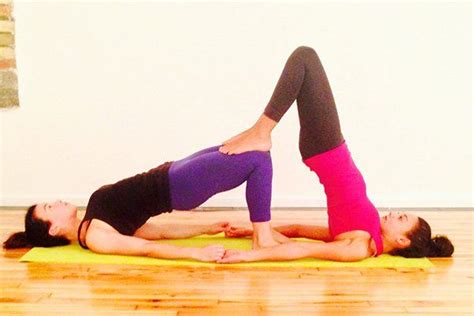 Fun Partner Yoga Poses To Build Trust And Communication Yoga Poses For Two Two People Yoga